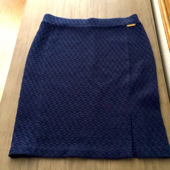 EUC Michael Kors Navy Front Slit Pencil Skirt - Picture 3 of 7